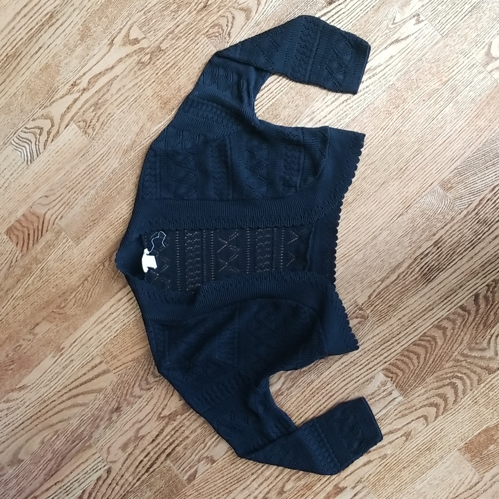 (P/M) Sweet Kizz Crochet Style Shrug Cottagecore Staple Bohemian Accents